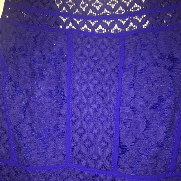 Spring dress - Picture 2 of 2